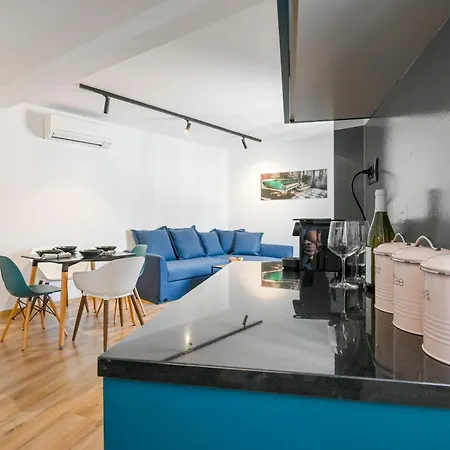 Heritage De Amicis Apartment